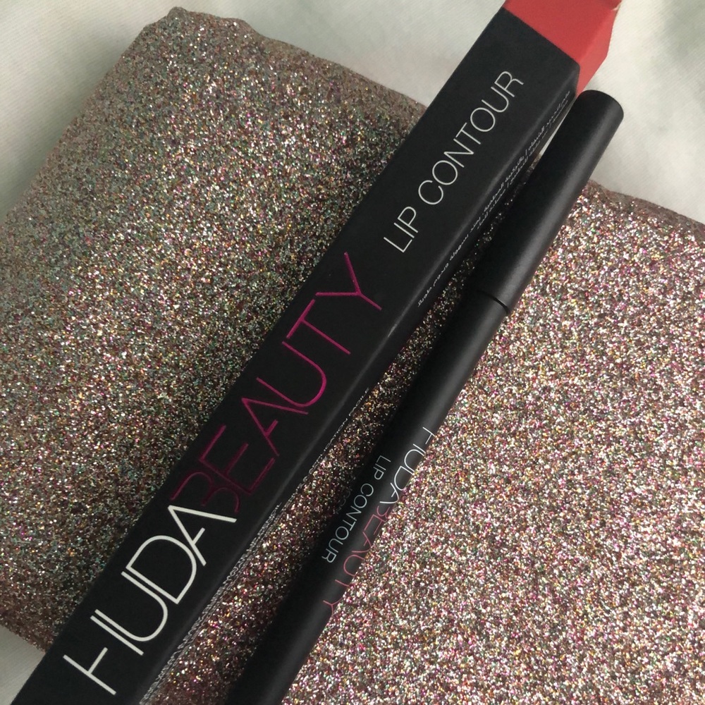 Huda Beauty Lip Liner